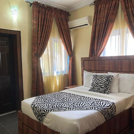 Aa Hotel And Suites Abuja Extérieur photo